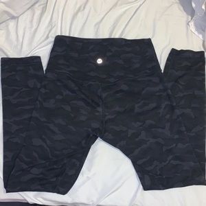 Lululemon Align Black Sequoia 7/8 Legging size 4